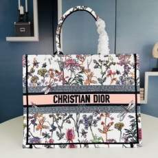 Christian Dior Shopping Bags